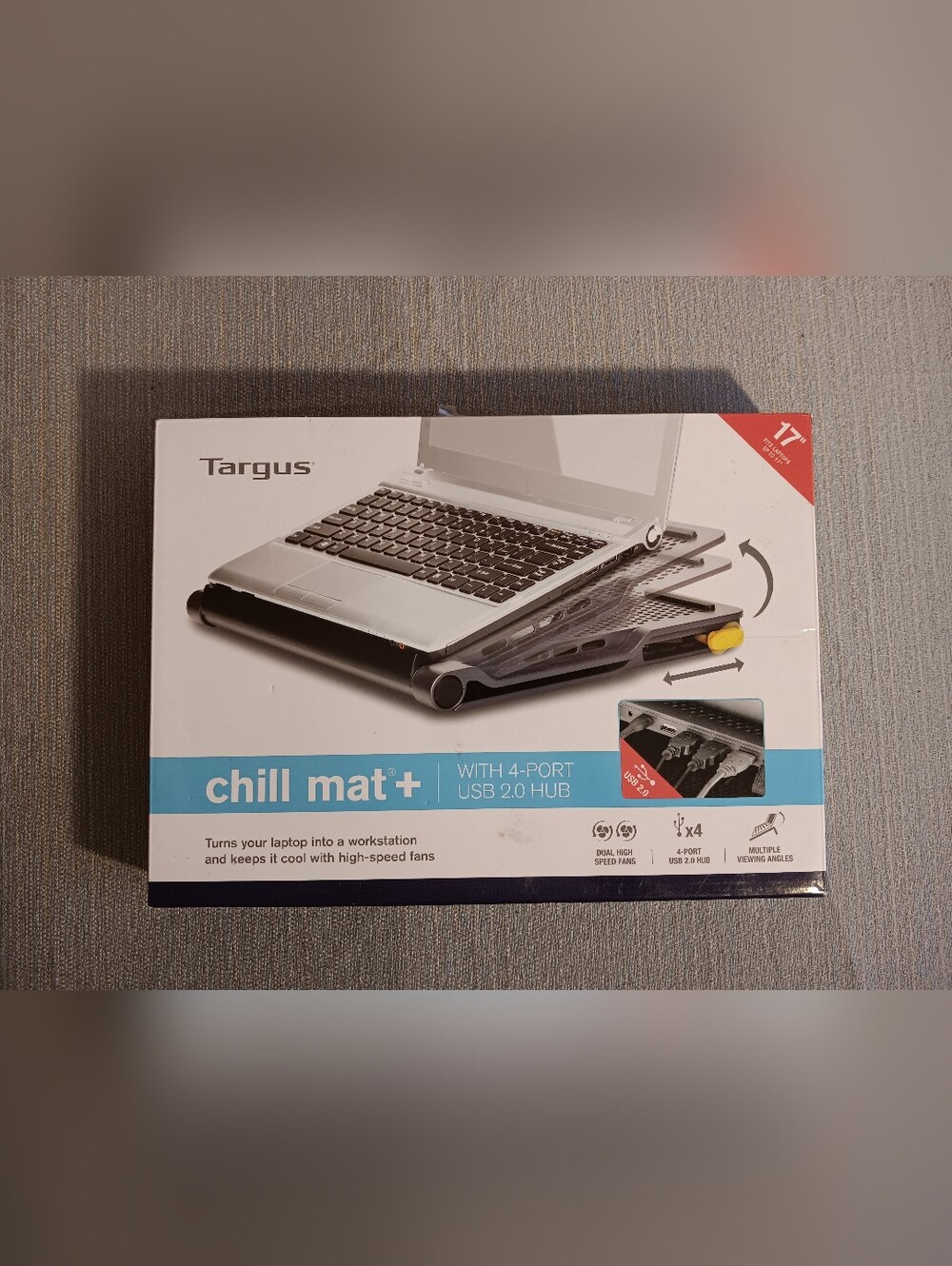 Targus AWE84US 17 inch Dual Fan Chill Mat - NWT